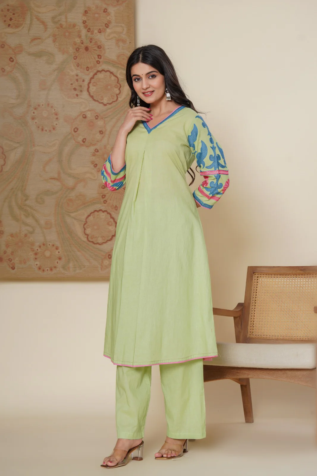 Mika Shamrock Embroidered Kurta Pant Set - Image 6
